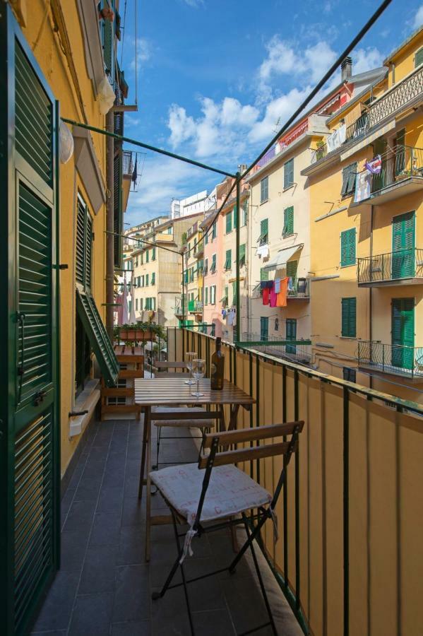 Ca'La Luna - In Centro Con Terrazza Riomaggiore Luaran gambar